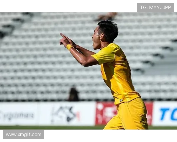 中国足球旗帜孙继海的拼搏精神与辉煌历程全面回顾