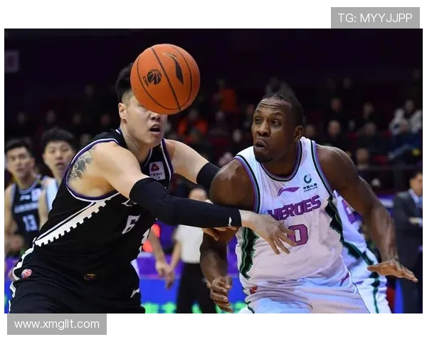 朱芳雨的篮球人生与精神传承：从广东队传奇到青年球员的榜样力量