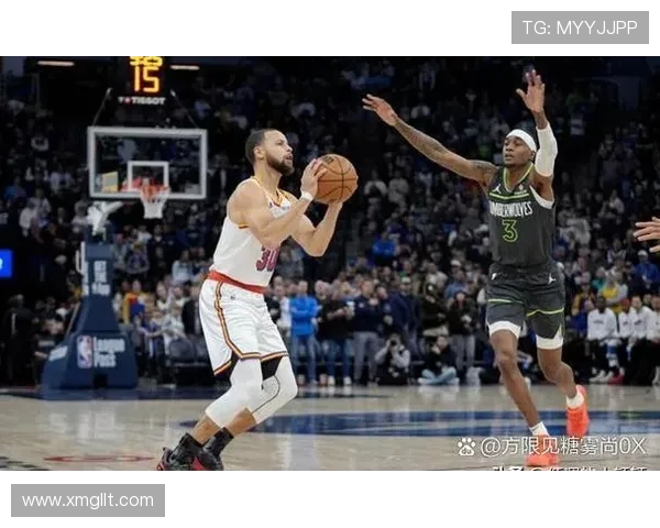 2012年NBA火箭与活塞激战回顾精彩瞬间与球员表现分析