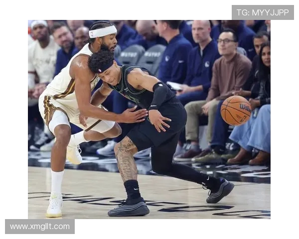 2016年NBA季后赛勇士队对阵鹈鹕队精彩回顾与战术分析