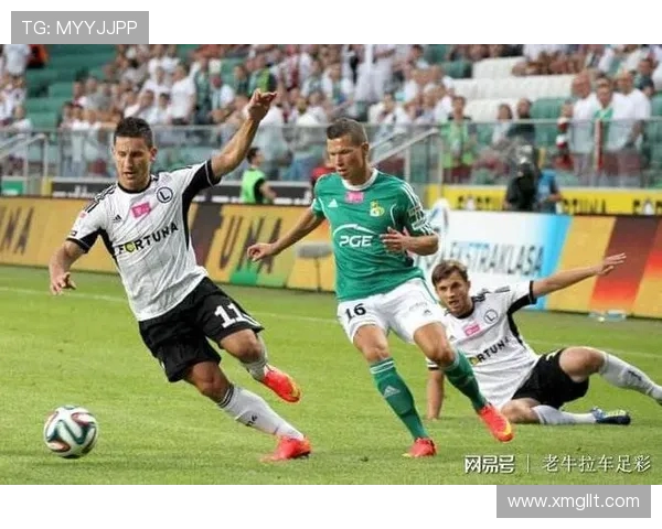 华沙军团与阿斯坦纳的激烈对决分析及赛后精彩回顾